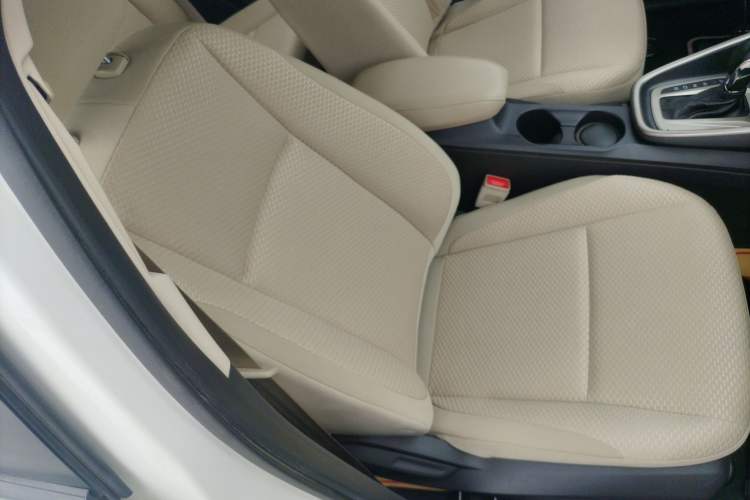 Used Ford Escort 2015 1.5L Automatic Comfort Edition
