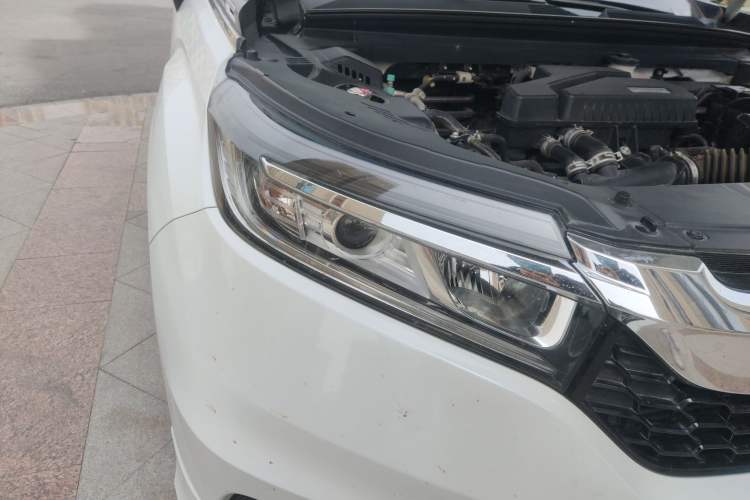 Used Honda Avancier 2017 240TURBO Two-Wheel Drive Comfort Version Right Front Headlight