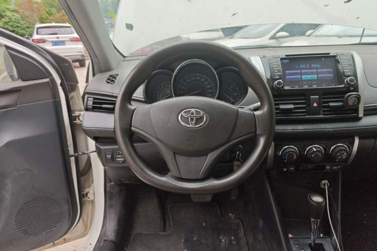 Used Toyota Vios 2014 1.5L Automatic ZhiZhen Edition Steering Wheel