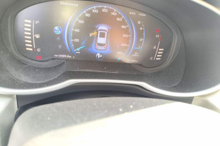 Used Geely Auto Emgrand X7 Sport 2020 1.8TD DCT Two-Wheel Drive Smart Connect 4G-Enabled Version Odometer Close Up