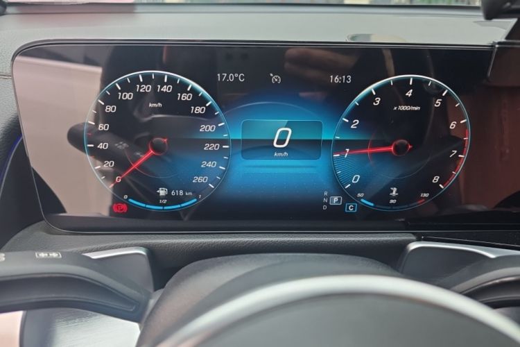 Used Mercedes-Benz GLB 2022 Second Facelift GLB 200 Dynamic Edition Instrument Cluster