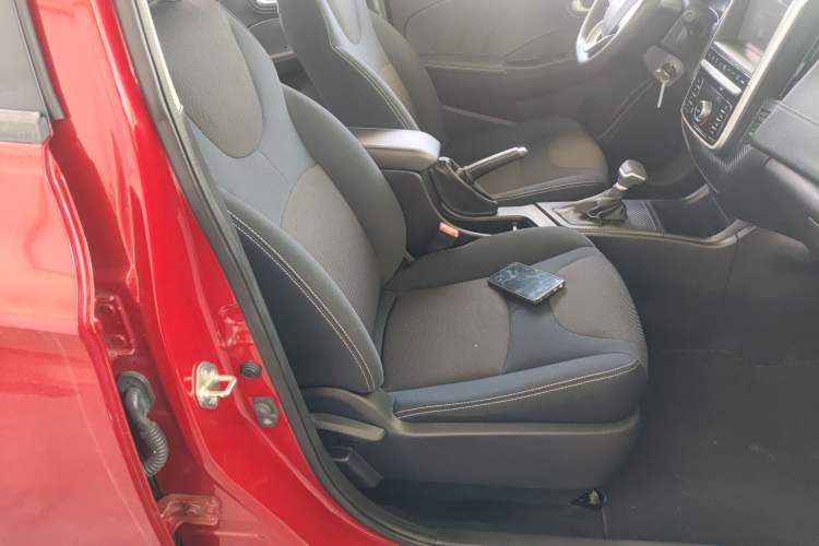 Used Luxgen S3 2016 1.6L CVT Smart Enjoyment Model