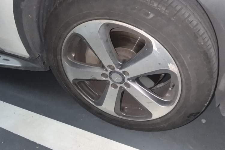 Used Mercedes-Benz GLC 2016 GLC 300 4MATIC Dynamic Model