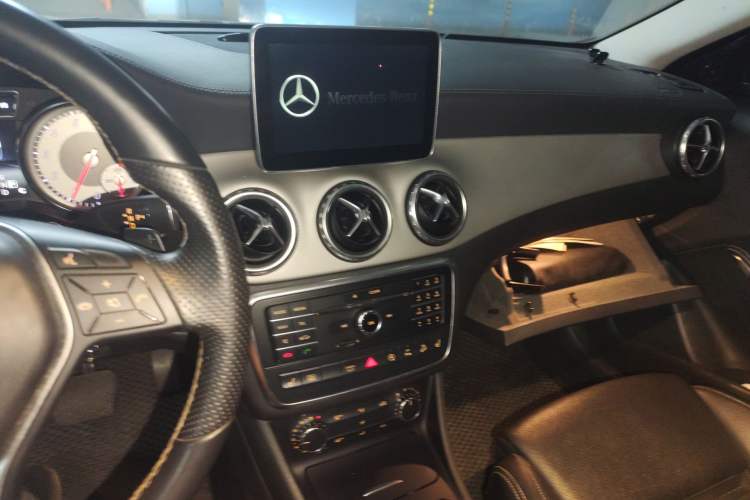 Used Mercedes-Benz GLA 2016 GLA 220 4MATIC Fashion Edition