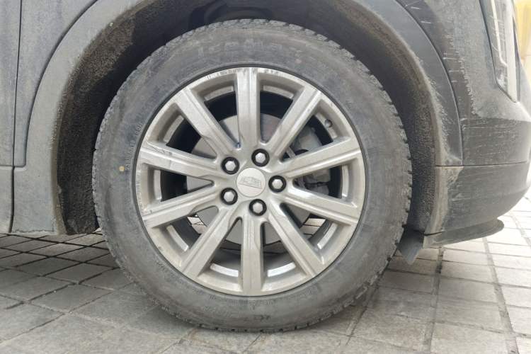 Used Cadillac XT4 2018 28T Two-Wheel-Drive Luxury Model