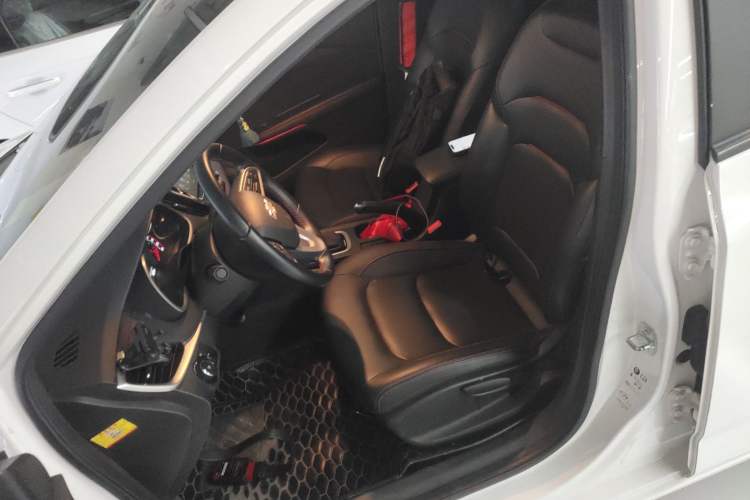 Used Chevrolet Monza 2019 RS 330T Automatic Comfort Edition China VI Standard