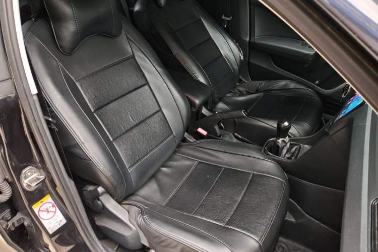 Used Volkswagen Santana 2013 1.4L Manual Fashion Edition