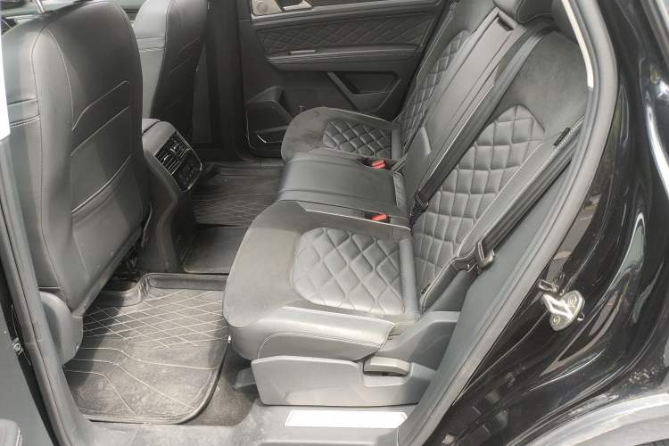 Used Volkswagen Teramont X 2019 380TSI Four-Wheel Drive Prestige Luxury Edition Left Rear Seat