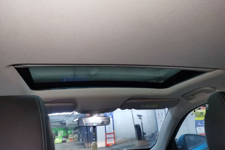 Used Dongfeng Aeolus Yixuan 2021 230T Automatic Chasing Shadow Edition Headliner