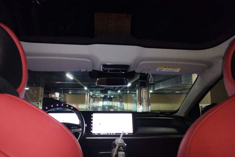 Used XPeng P7 2023 P7i 610 Max Performance Edition Headliner