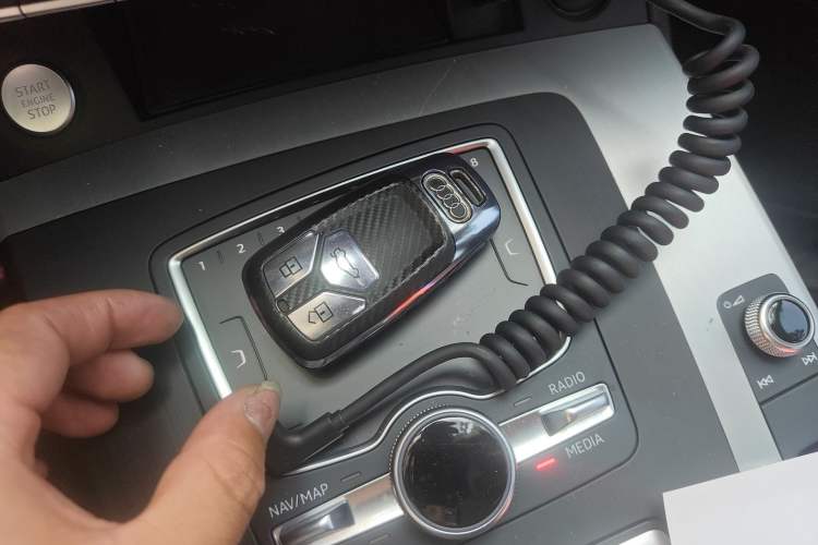 Used Audi Q5L 2020 40 TFSI Prestige Fashion Edition Vehicle Key