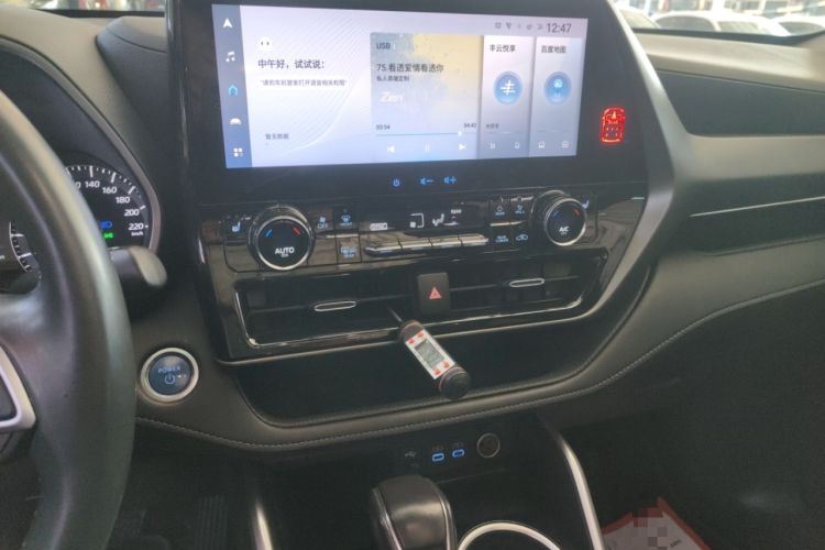 Used Toyota Highlander 2022 Dual-Engine 2.5L Two-Wheel Drive Prestige Edition 7-Seater
