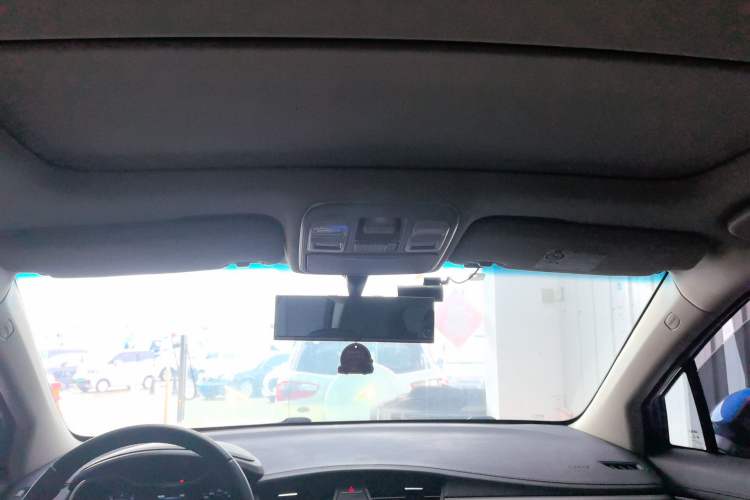 Used Geely Auto Emgrand GS 2016 Sport Edition 1.3T Automatic ZhenShang Model Headliner