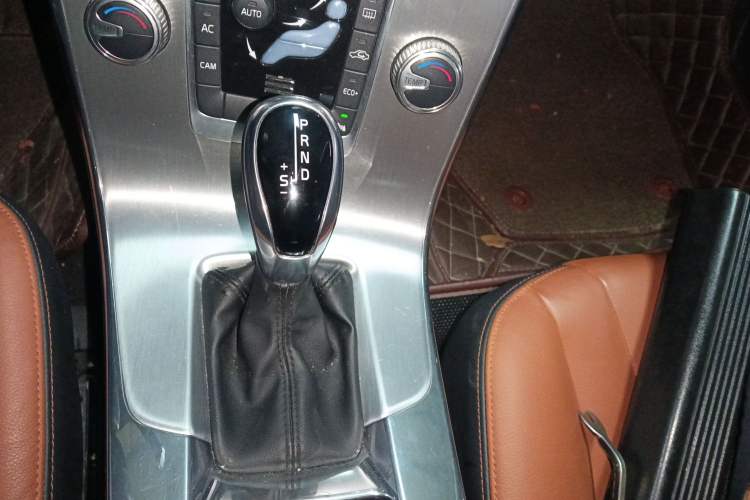 Used Volvo S60 2019 S60L Facelift T5 Intelligent Advanced Edition