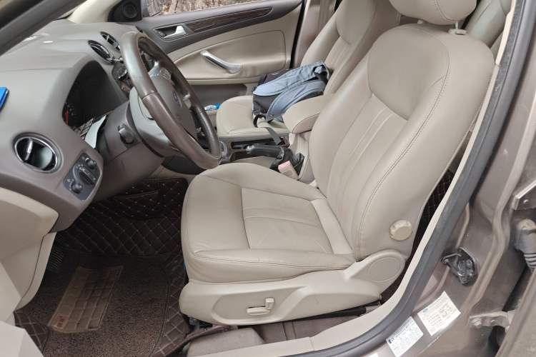 Used Ford Mondeo 2011 2.0L GTDi 200 Fashion Edition Left Front Seat