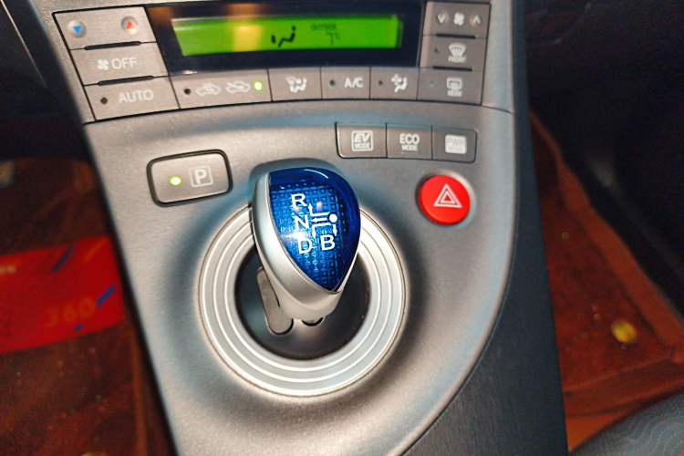 Used Toyota Prius 2012 1.8L Luxury Advanced Edition