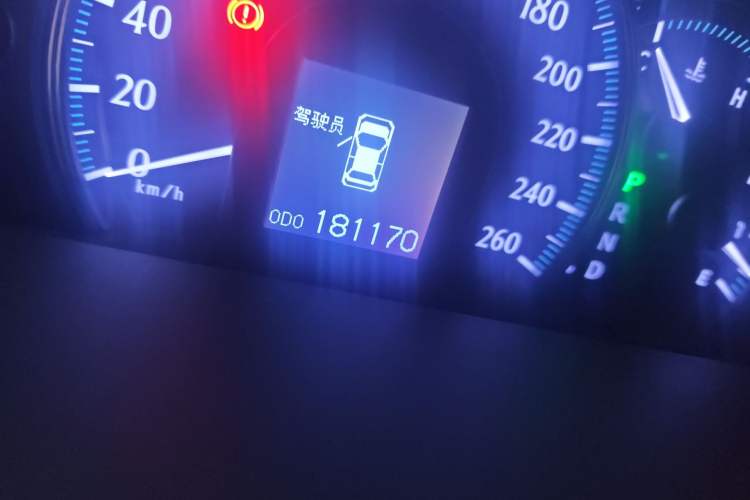 Used Toyota Crown 2012 2.5L Royal Leather Edition Odometer Close Up