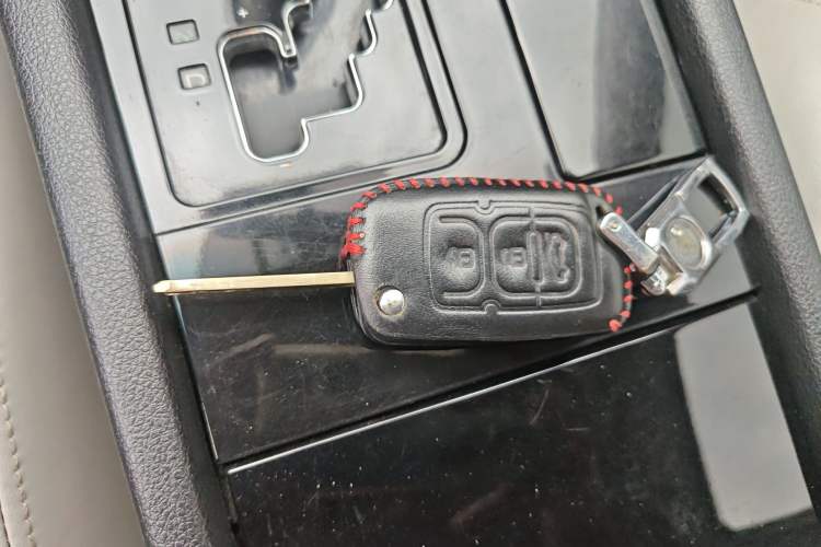 Used Geely Auto EC8 2013 2.0L Automatic Prestige Edition Vehicle Key