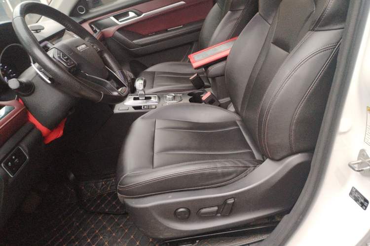 Used Haval H6 Coupe 2019 1.5T Automatic Two-Wheel Drive Ultra-Luxury Smart Connectivity Model China VI Standard