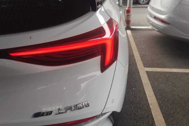 Used Buick Velite 6 2023 430km Range Commuter Version