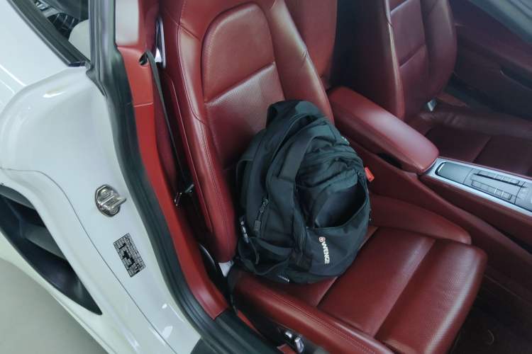 Used Porsche 718 2016 Cayman 2.0T