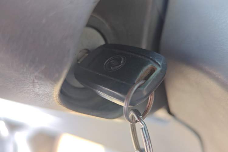 Used Dongfeng Shuaike 2010 1.6L Manual Utility Version