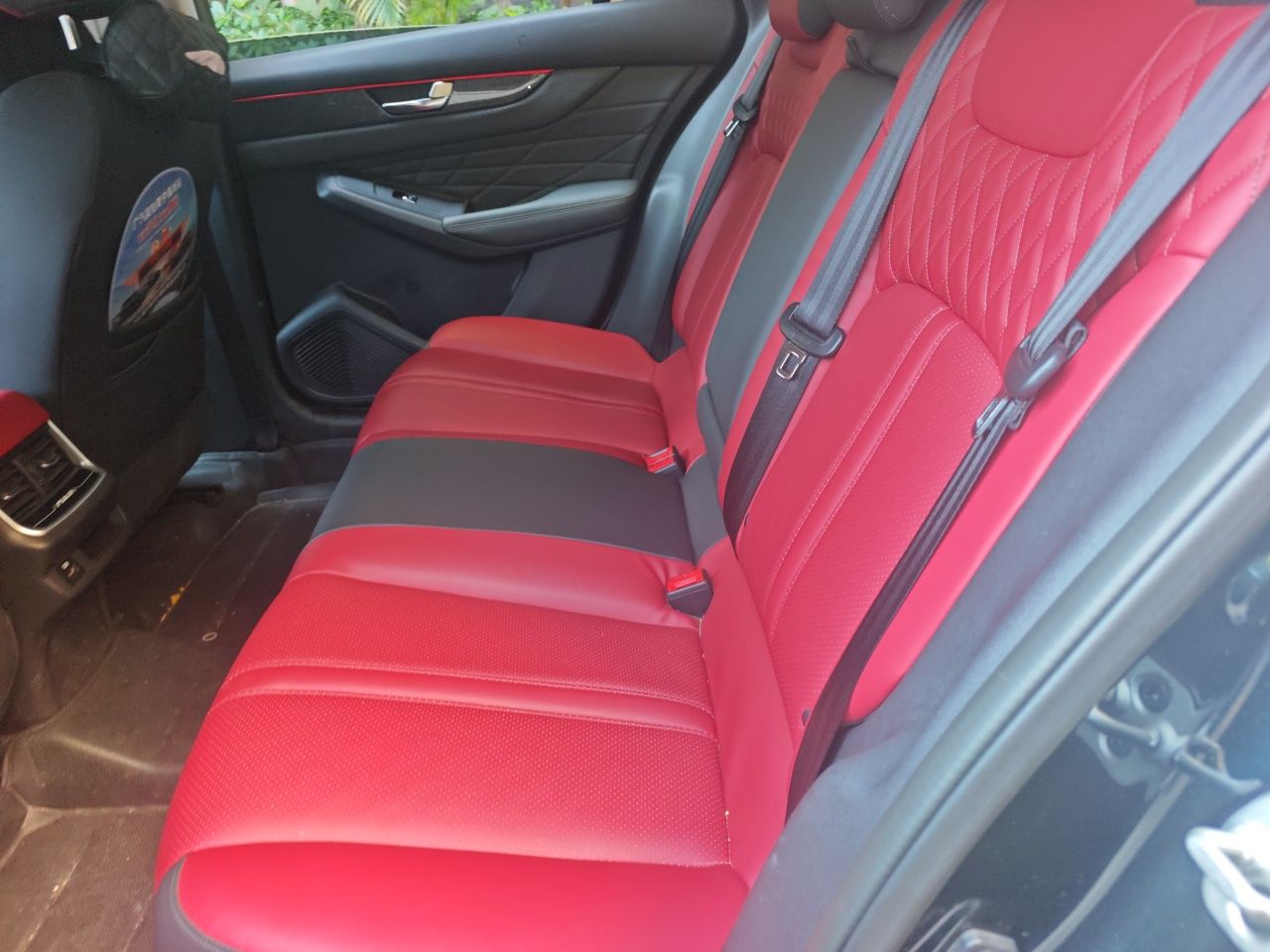 Dongfeng Aeolus Yixuan MAX 2021 1.5T Ultra-Stylish Trendsetter Edition — снимка 17