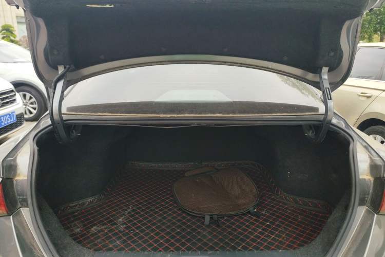 Used Nissan Sylphy 2021 1.6L XL CVT Enjoyment Edition Trunk