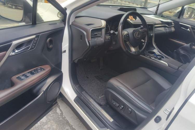 Used Lexus RX 2016 450h Four-Wheel Drive Elegant Edition Driver Seat