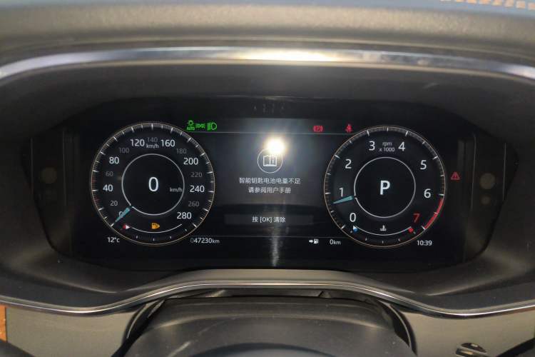 Used Jaguar XFL 2022 XFL 2.0T P250 Two-Wheel-Drive Elite Sport Edition Instrument Cluster