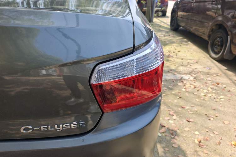 Used Citroen Elysee 2016 1.6L Manual Fashion Edition