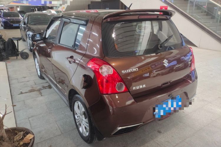 Used Suzuki Swift 2013 1.5L Automatic Standard Edition
