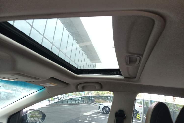 Used Chevrolet Monza 2021 320 Automatic Enjoyment Sunroof Edition