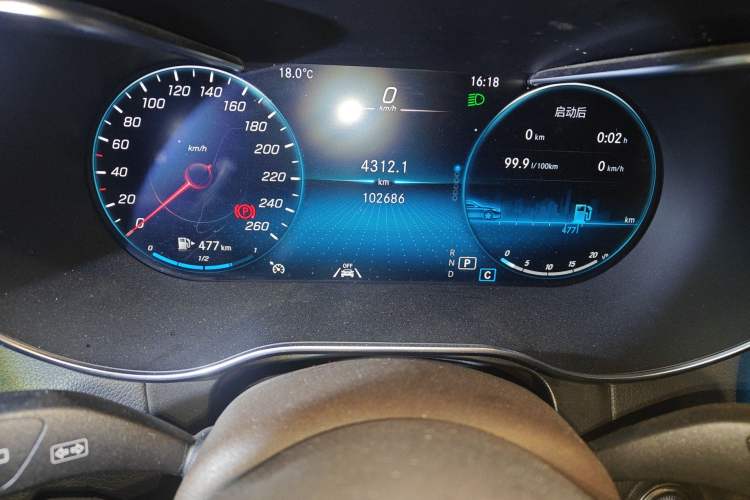 Used Mercedes-Benz GLC 2020 Facelift GLC 300 L 4MATIC Dynamic Edition Odometer Close Up