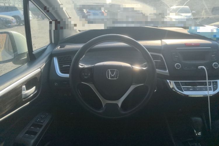 Used Honda Jade 2017 1.8L automatic Comfort version 5 seats
