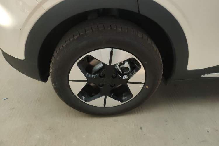 Used Geely Galaxy Geome 2025 UP 410km Exploration Edition