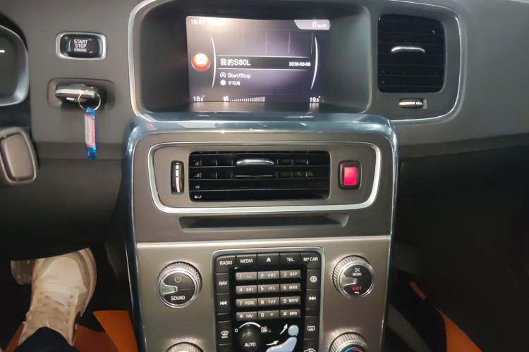 Used Volvo S60 2019 S60L Facelift T5 Intelligent Advanced Edition
