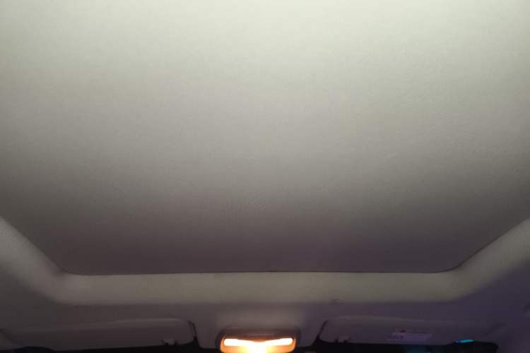 Used Chevrolet Orlando 2019 Redline 530T Automatic Enjoyment Version (5+2 Seating) China VI
