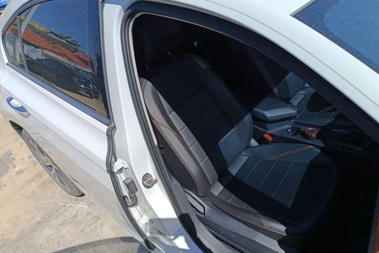 Used Volkswagen Bora 2023 200TSI DSG Enjoyment Edition Right Front Seat