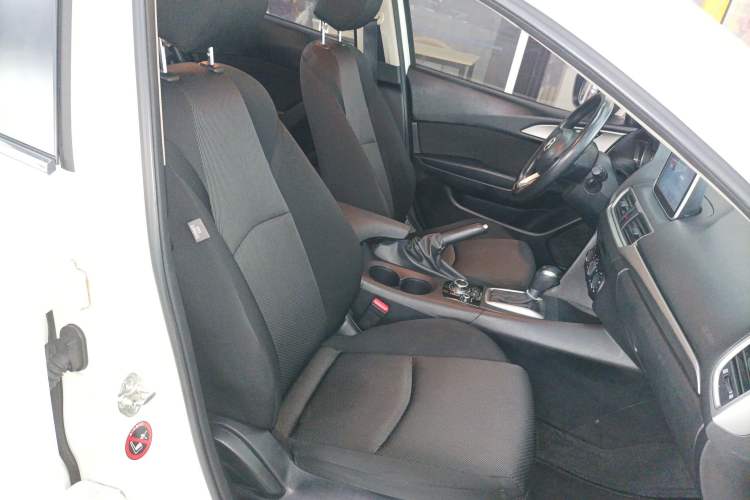 Used Mazda Mazda 3 Axela 2017 Sedan 1.5L Automatic Comfort Model Emission Standard China V