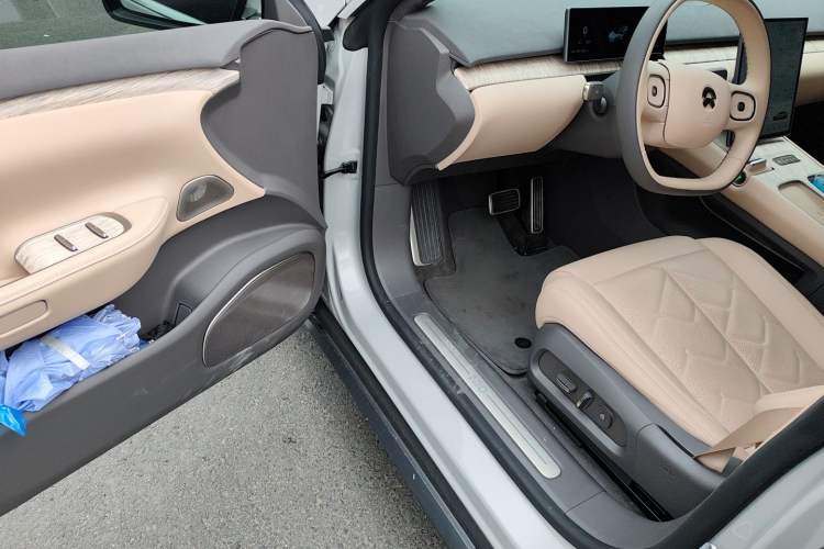 Used Nio ET7 2024 75 kWh Executive Signature Edition