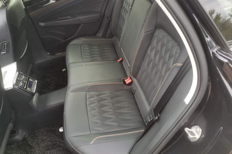 Used Volkswagen Passat New Energy 2020 430 PHEV Hybrid Luxury Edition China VI Standard