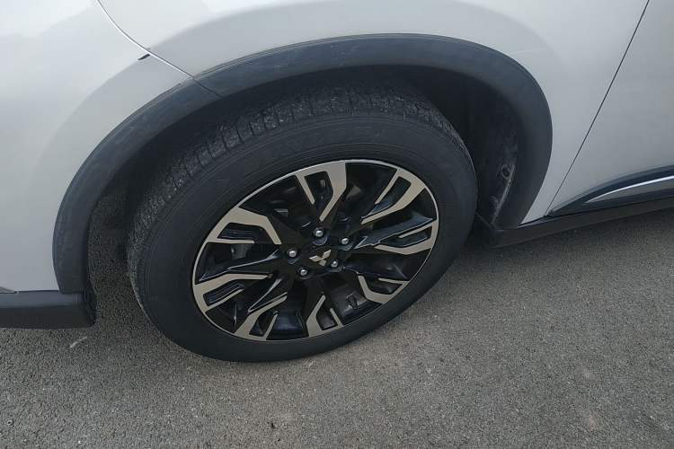 Used Mitsubishi Outlander 2020 2.0L Two-Wheel Drive Enjoyment Version 5 Seats