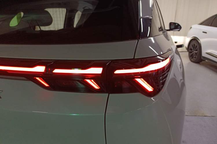 Used ARCFOX Alpha T5 2024 660 MAX
