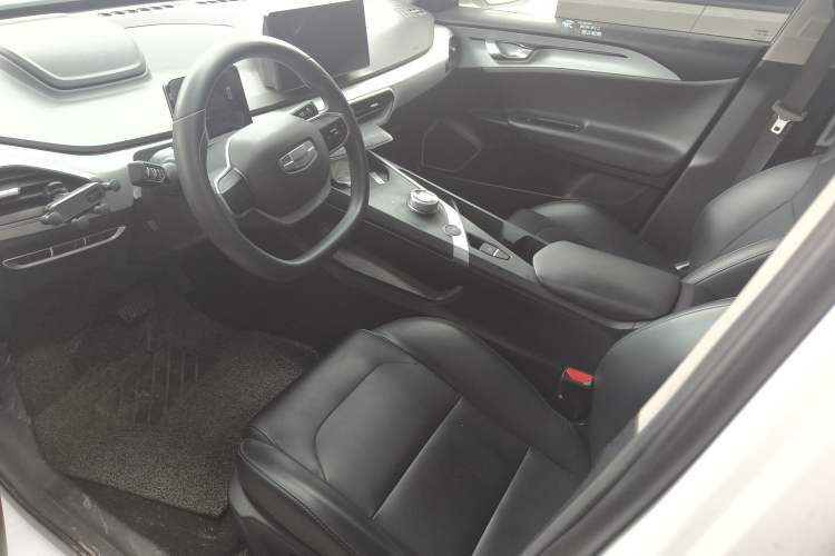 Used Geometry A 2024 410KM Travel Edition