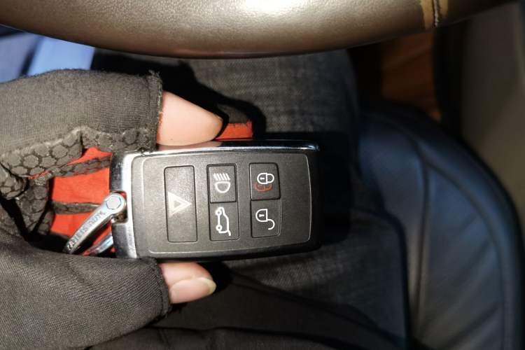 Used Land Rover Range 2018 3.0 SC V6 Vogue Legacy Edition
