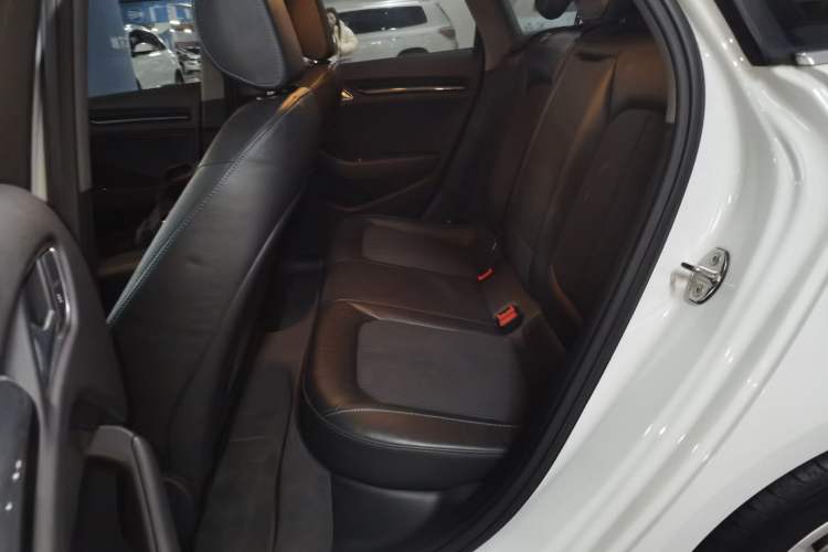 Used Audi A3 2018 30th Anniversary Edition Sportback 35 TFSI Fashion Model
