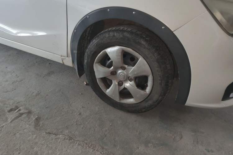 Used Baojun 310 2016 1.2L manual Comfort trim level