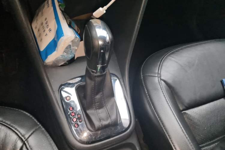 Used Volkswagen Polo 2013 1.6L Automatic Luxury Edition
