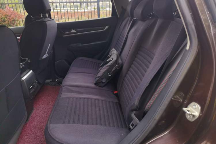 Used Dongfeng Aeolus AX7 2016 2.0L Automatic Zhiyi Trim Left Rear Seat